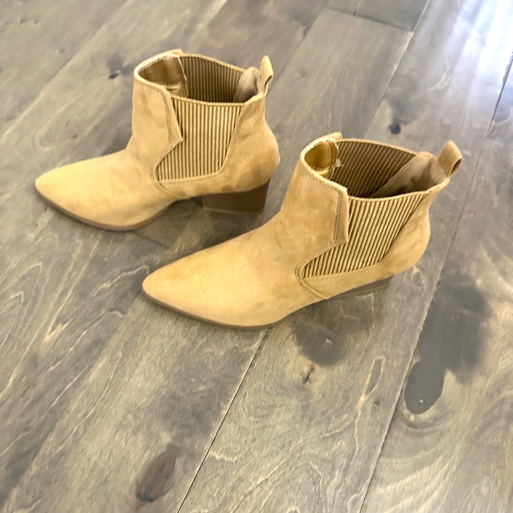Camel colored suede booties. EUC